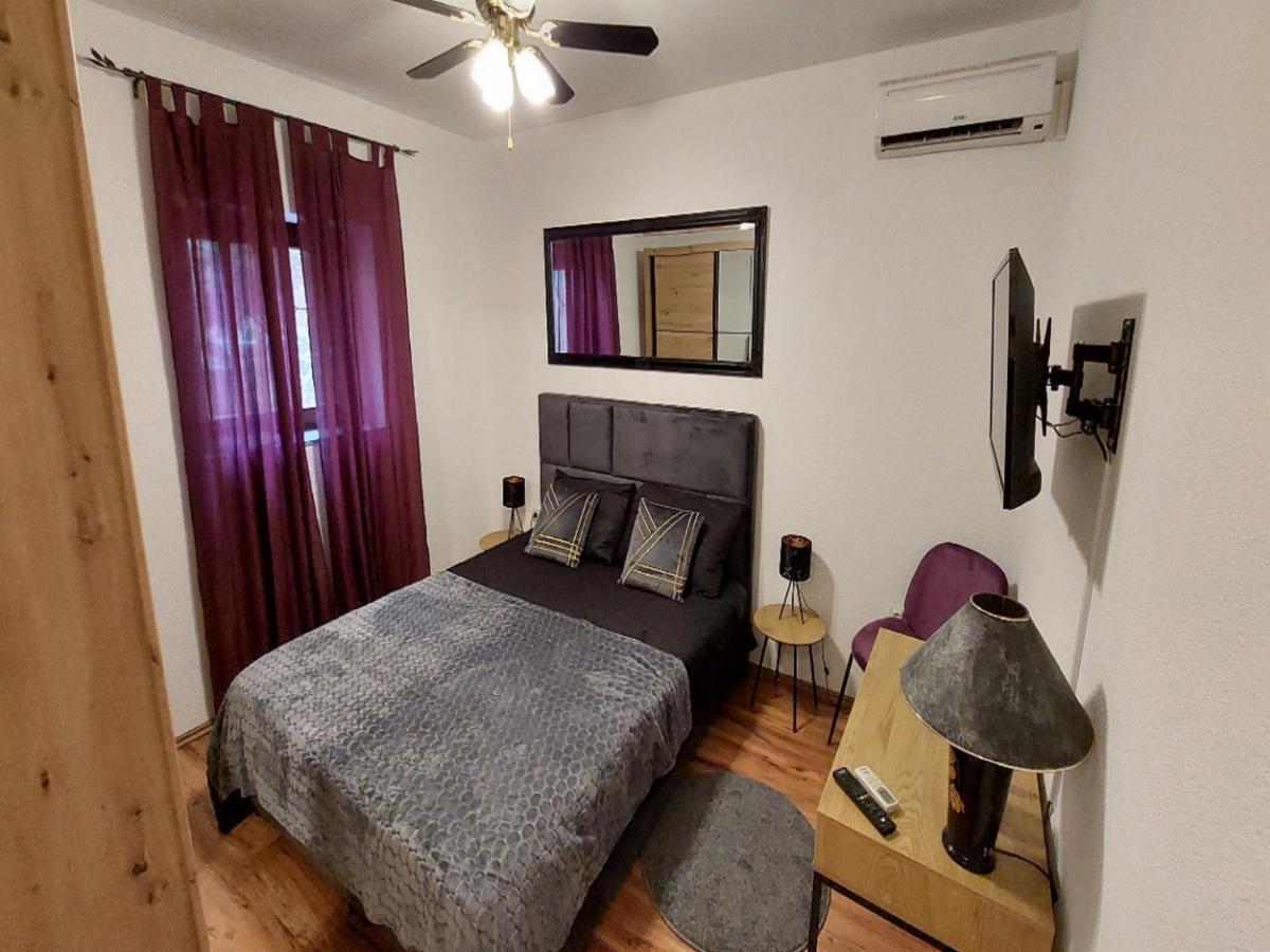 Rooms Argo Cres Εξωτερικό φωτογραφία