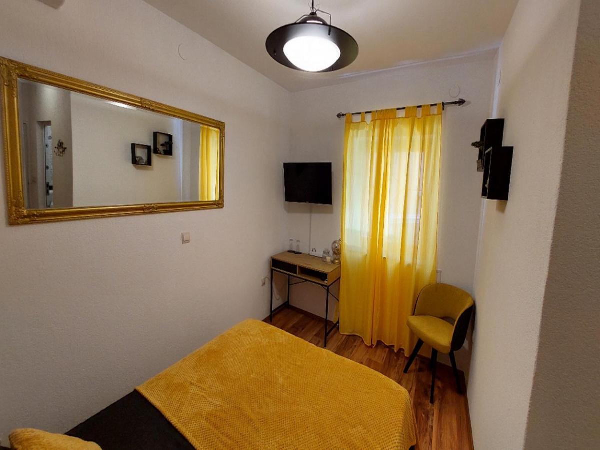Rooms Argo Cres Εξωτερικό φωτογραφία