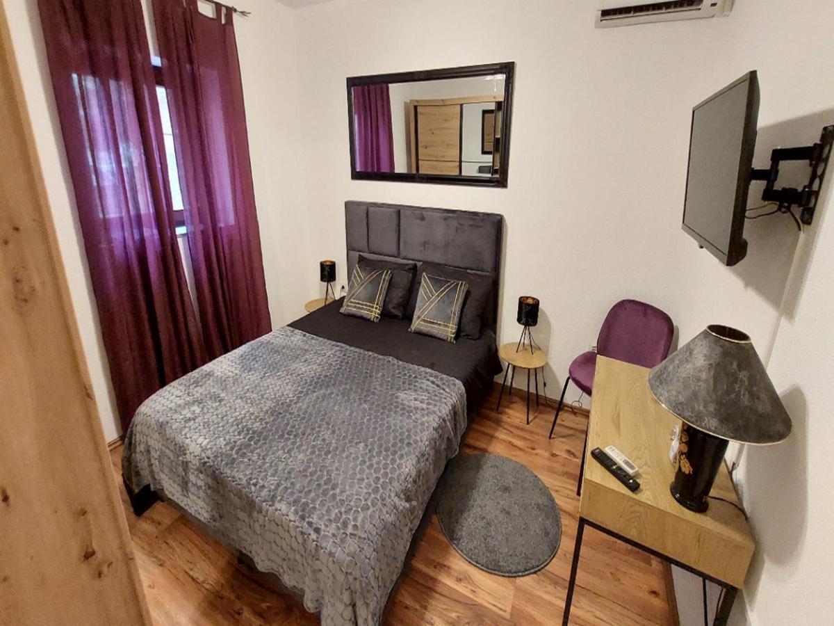 Rooms Argo Cres Εξωτερικό φωτογραφία