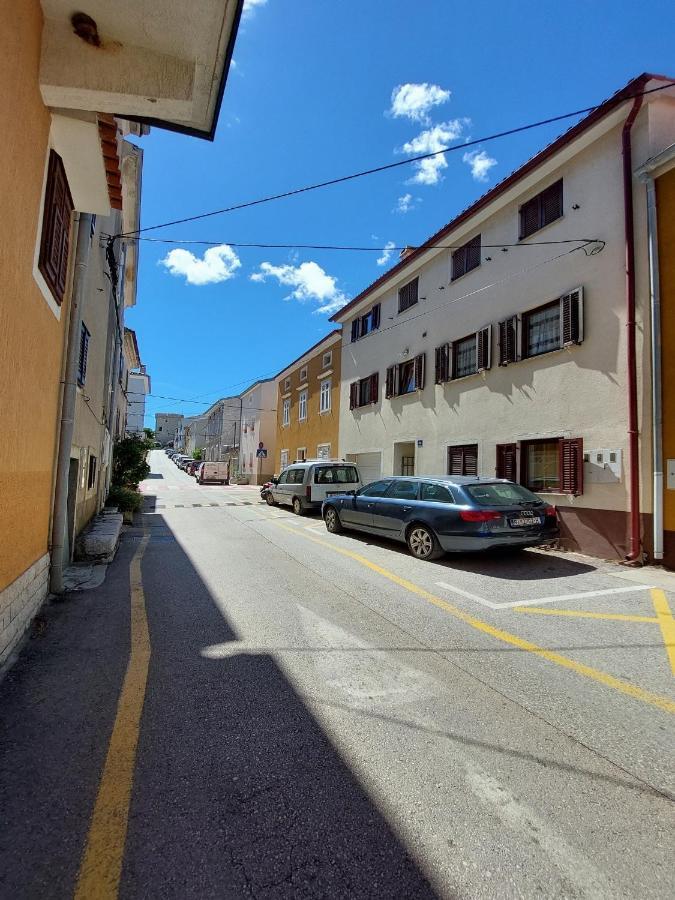 Rooms Argo Cres Εξωτερικό φωτογραφία