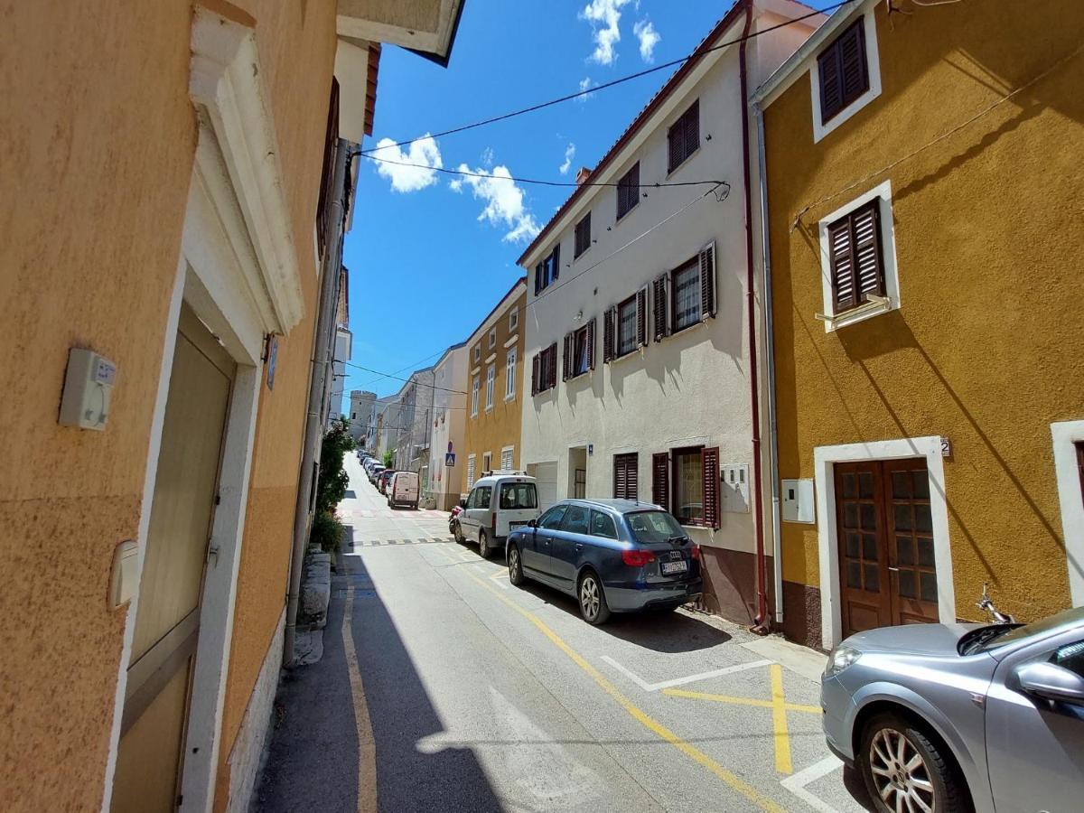 Rooms Argo Cres Εξωτερικό φωτογραφία
