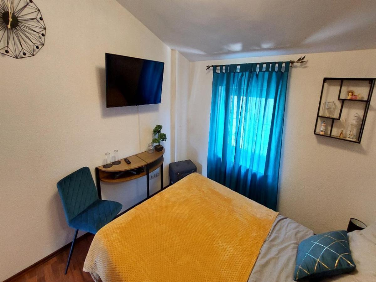 Rooms Argo Cres Εξωτερικό φωτογραφία