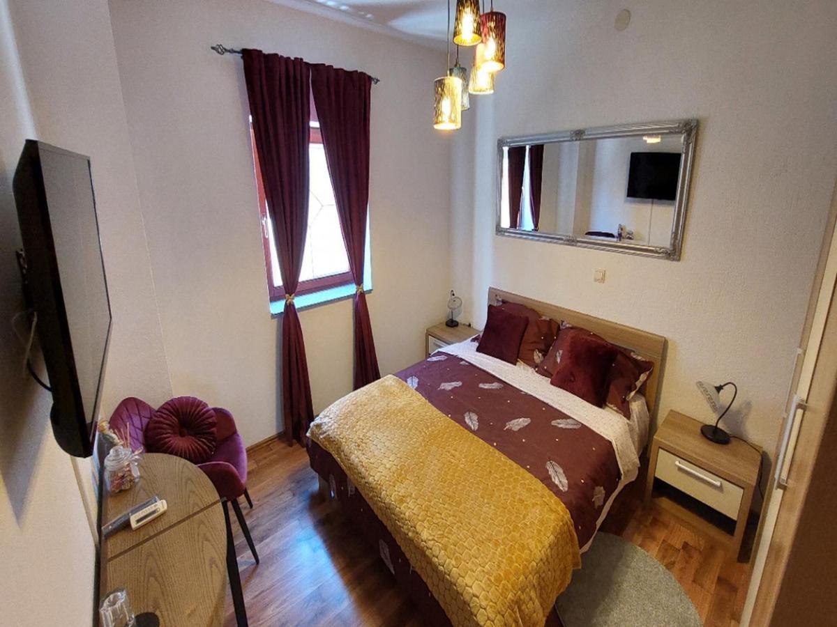 Rooms Argo Cres Εξωτερικό φωτογραφία