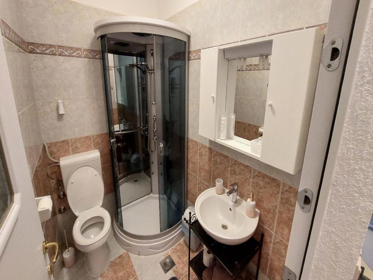 Rooms Argo Cres Εξωτερικό φωτογραφία