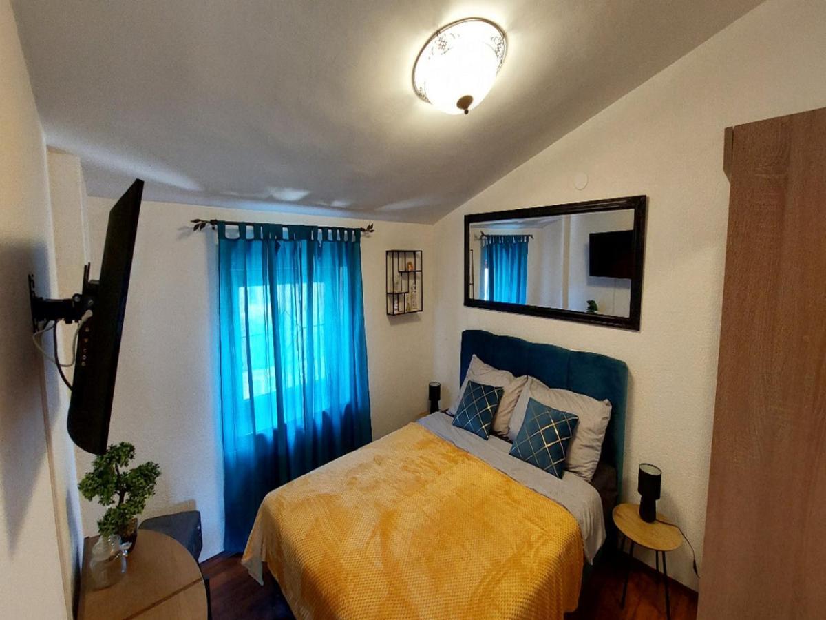 Rooms Argo Cres Εξωτερικό φωτογραφία
